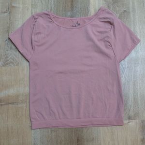 FREE PEOPLE INTIMATELY FREE SEAMLESS CAMI CROP TOP